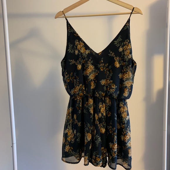 Romper - Picture 2 of 2